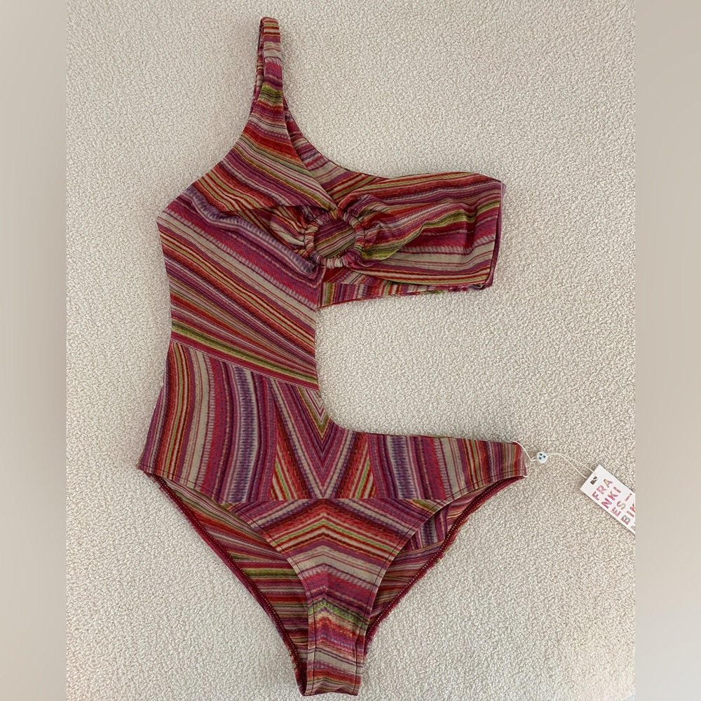 FRANKIES BIKINI ONE PIECE